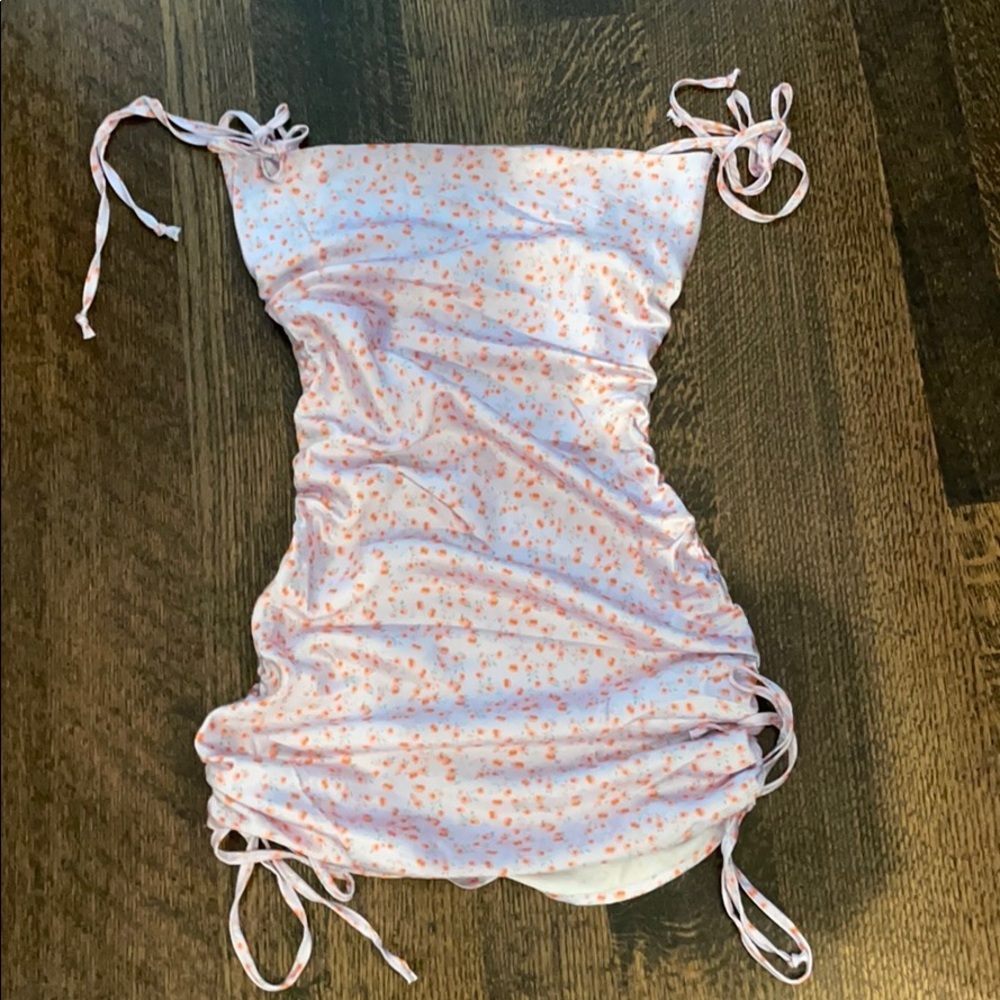 Super cute floral satin dress